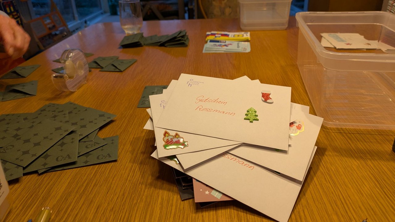 2025__Dezember__Gutscheinkarten.jpg