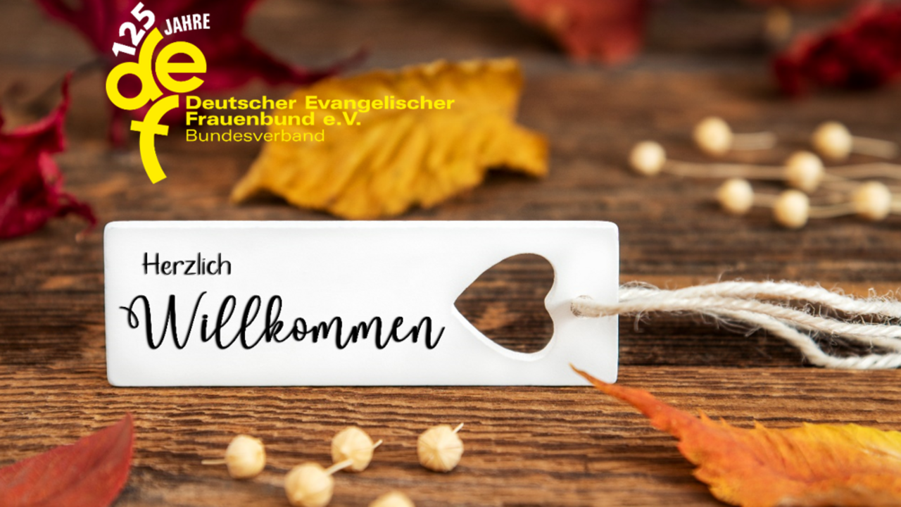 Seite_8u9_-_Herzlich_Willkommen_125_Jahre_-_Herbst.png