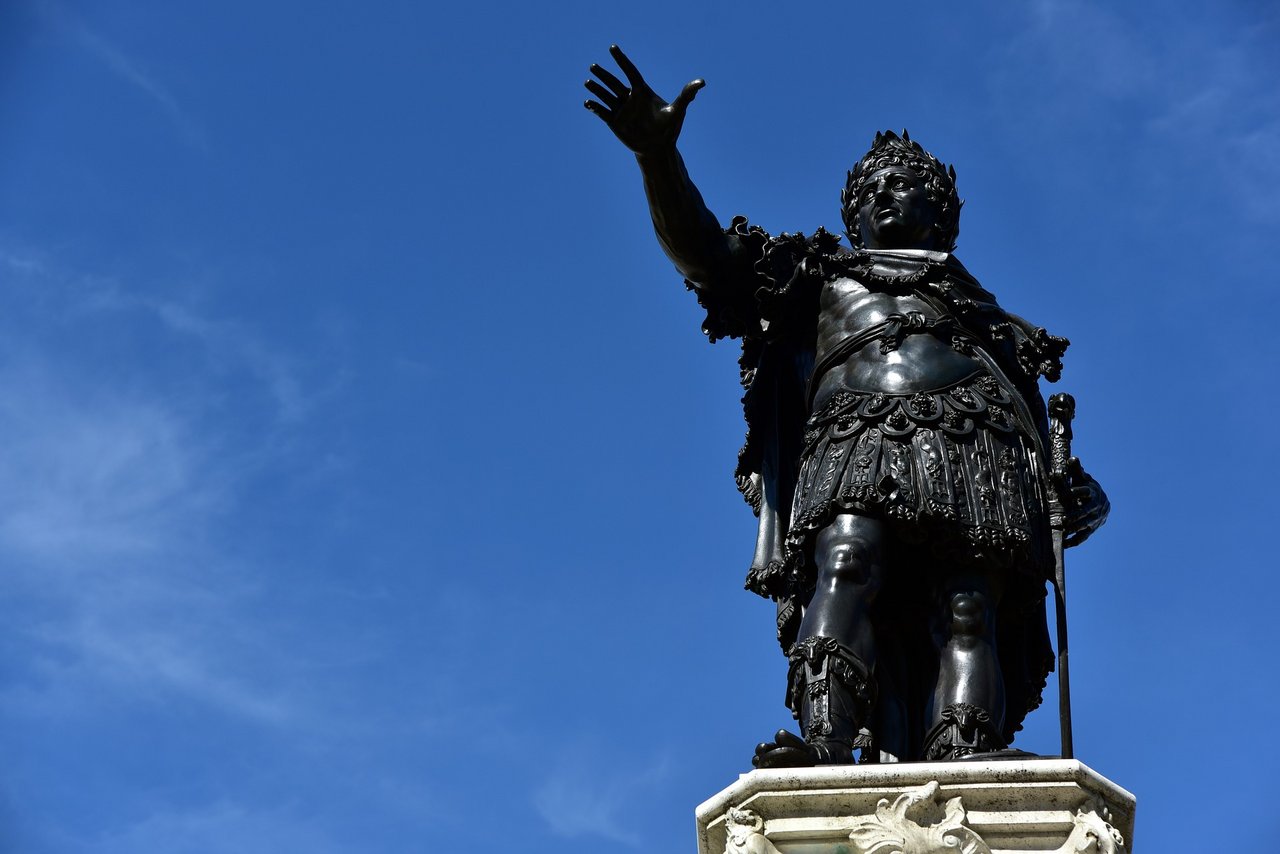Kaiser__Augustus__Augsburg___Quelle_Pixabay.com.jpg