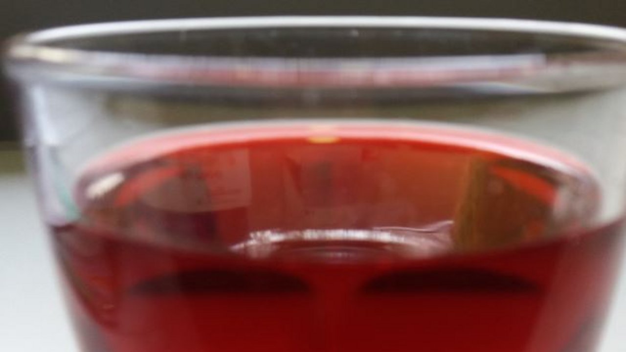 RoteBeteSaftimGlas-B.Marquis.JPG