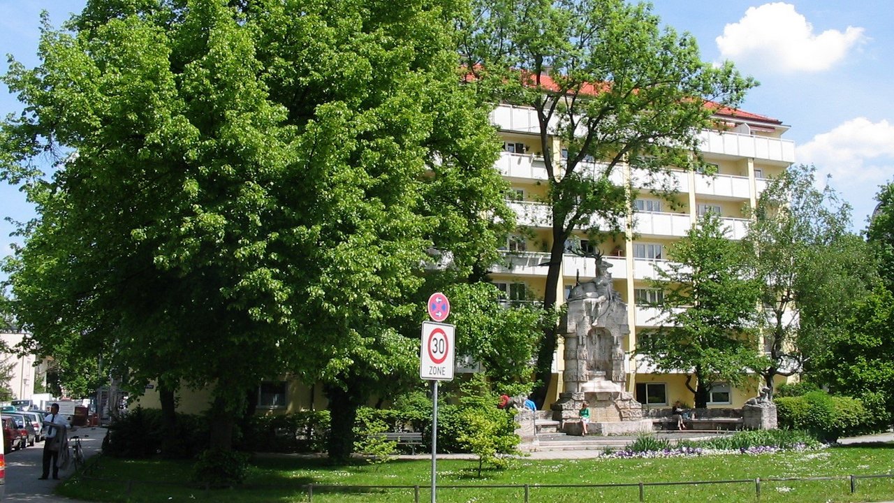 2004__Bild_Kufsteiner_Platz_1.jpg
